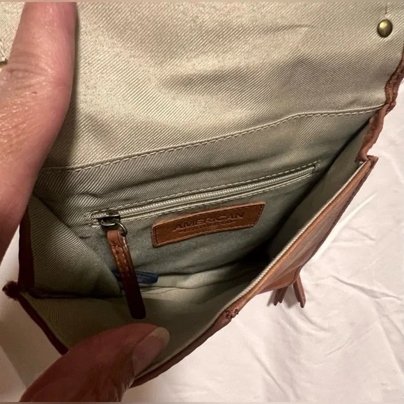 American Leather Co. Kansas Crossbody Bag Travel Classic Purse Wallet Passport - Picture 11 of 14
